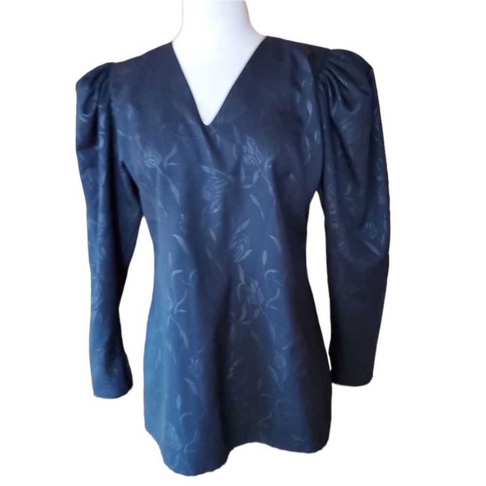 1980s‎ Maggie Shepherd Floral Embossed Blouse